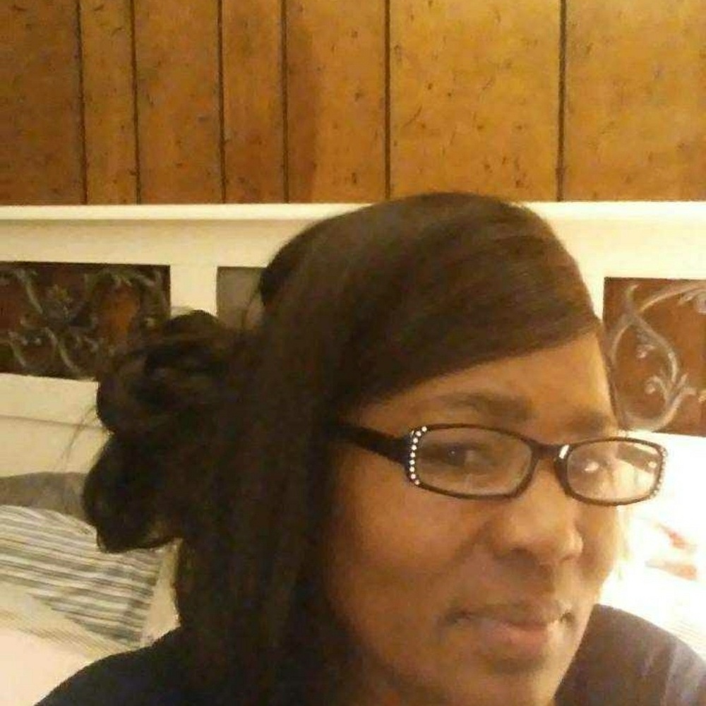 Meet your Posher, Shelia